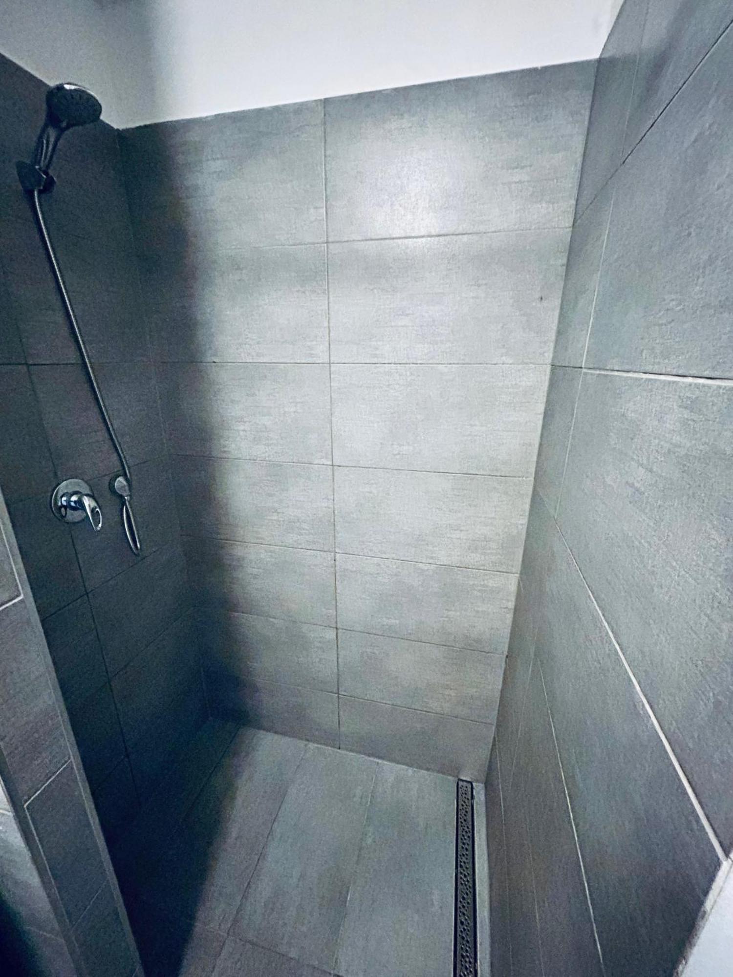Dvur Stran & Wellness Hotel Karlovy Vary Luaran gambar